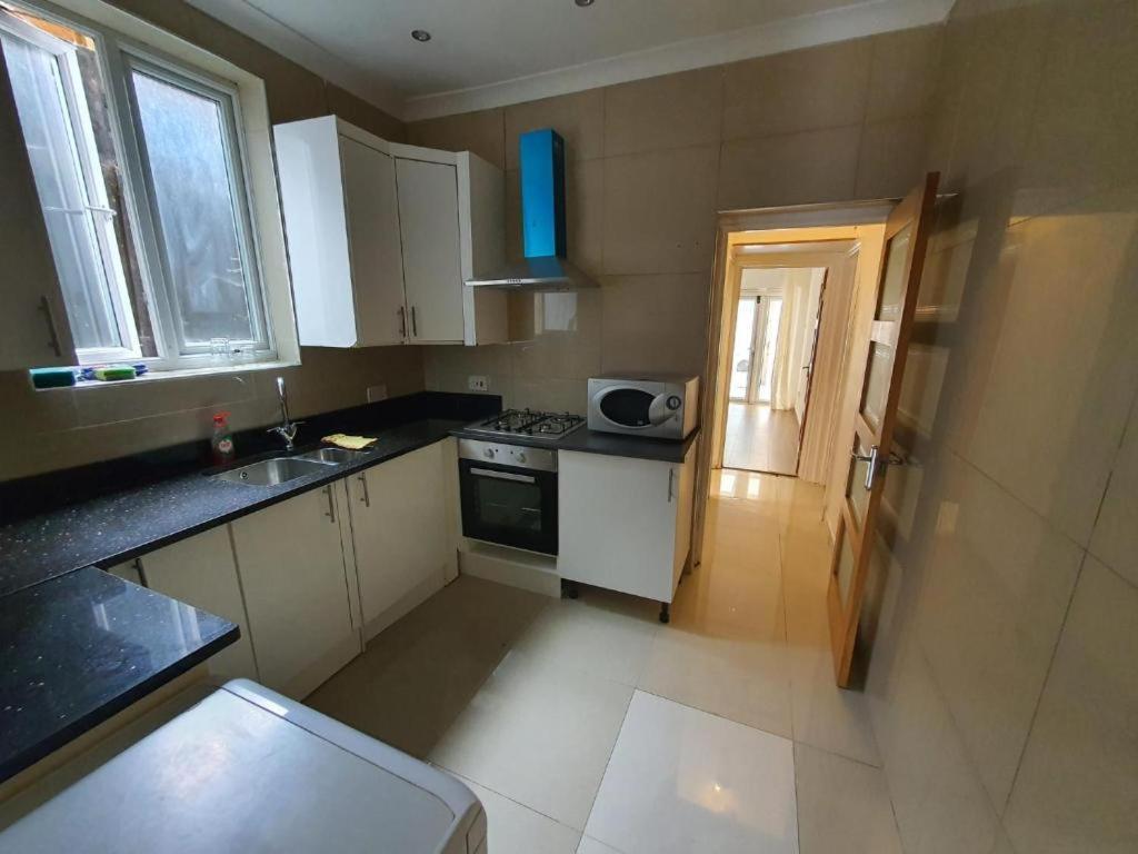 Maison d'hôtes Private Direct Travel Heathrow & Ldn Londres