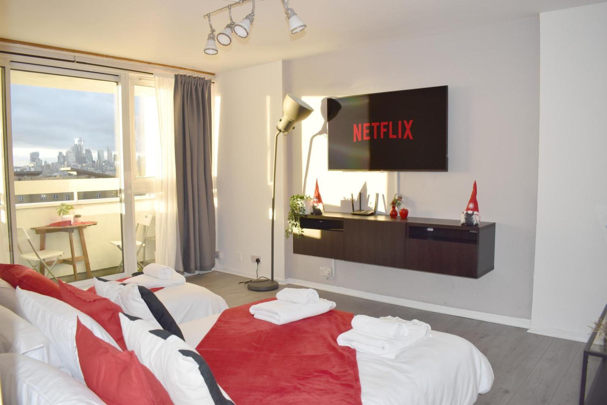 Skyline Apartment, London, Canary Wharf, River Side View And Street Parking Permit Apartamento Londres