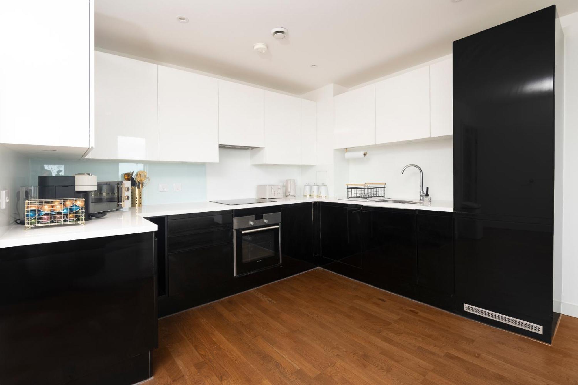 Cozy 1 Bedroom Close To Excel Appartement