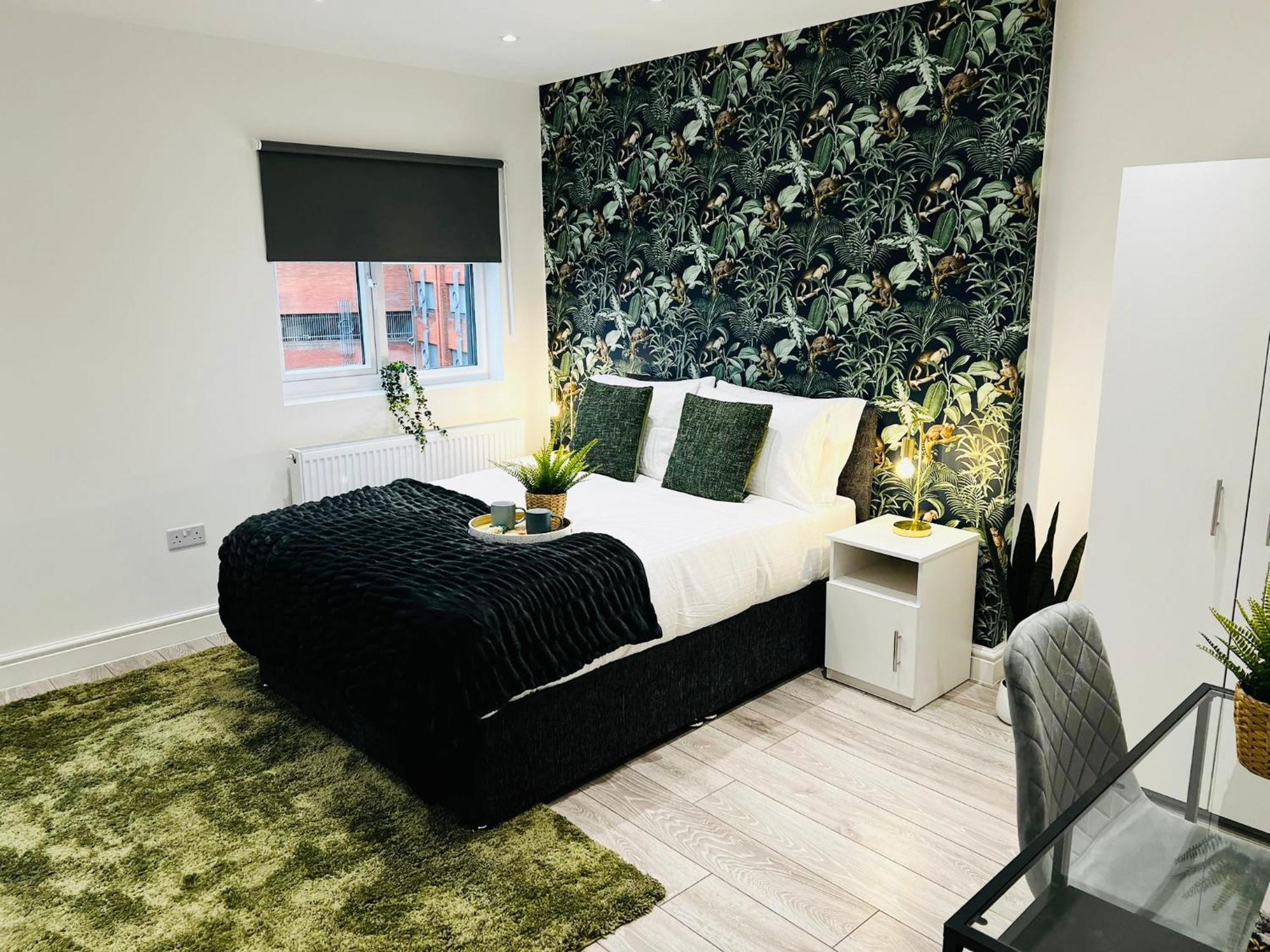 Stylish Ealing -near Tube - Ideal For Family&group Apartment *