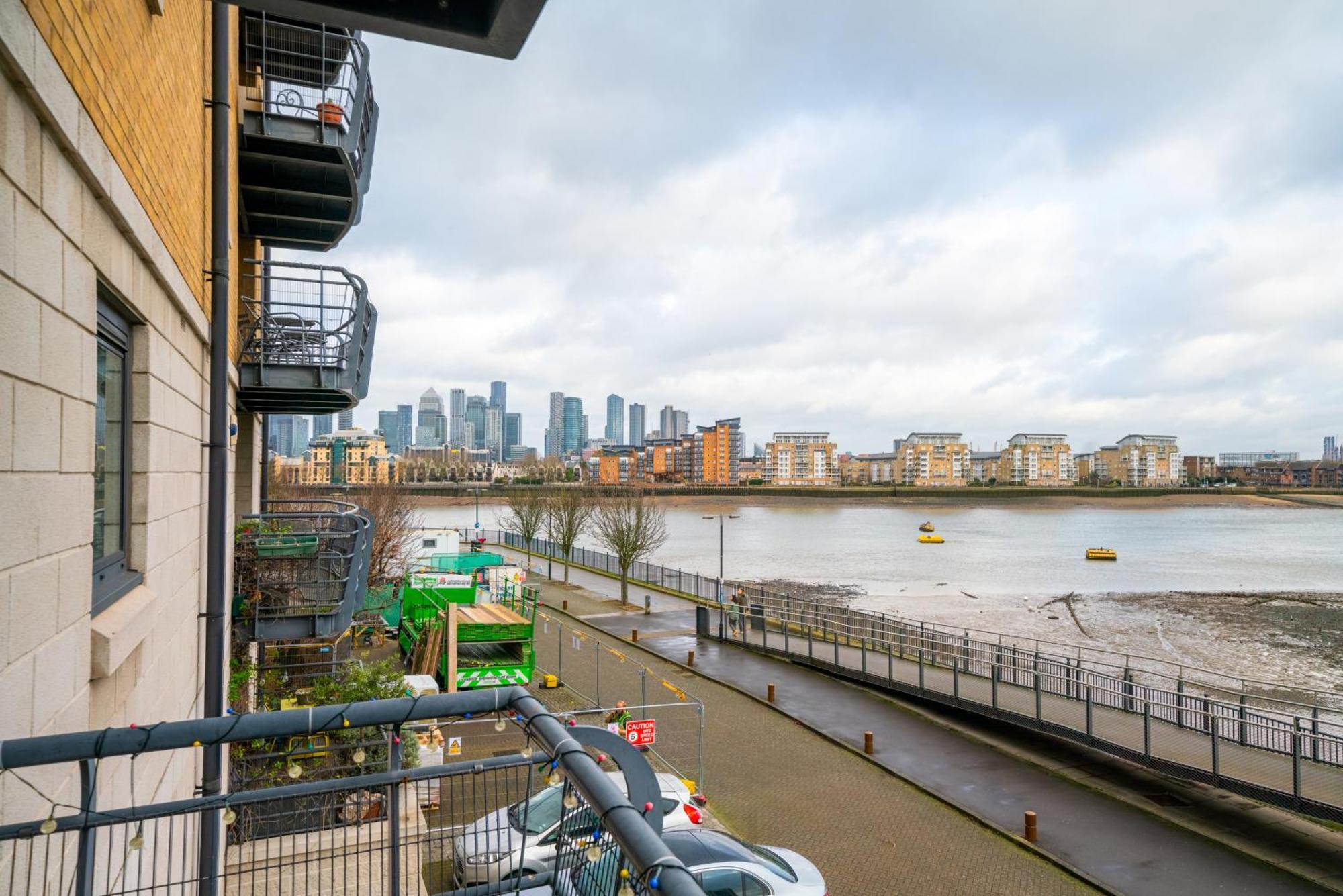 Large Modern 2bedroom 2bathroom Cutty Sark Greenwich Close To Canary Wharf, 02 - Perfect For Long * Londres