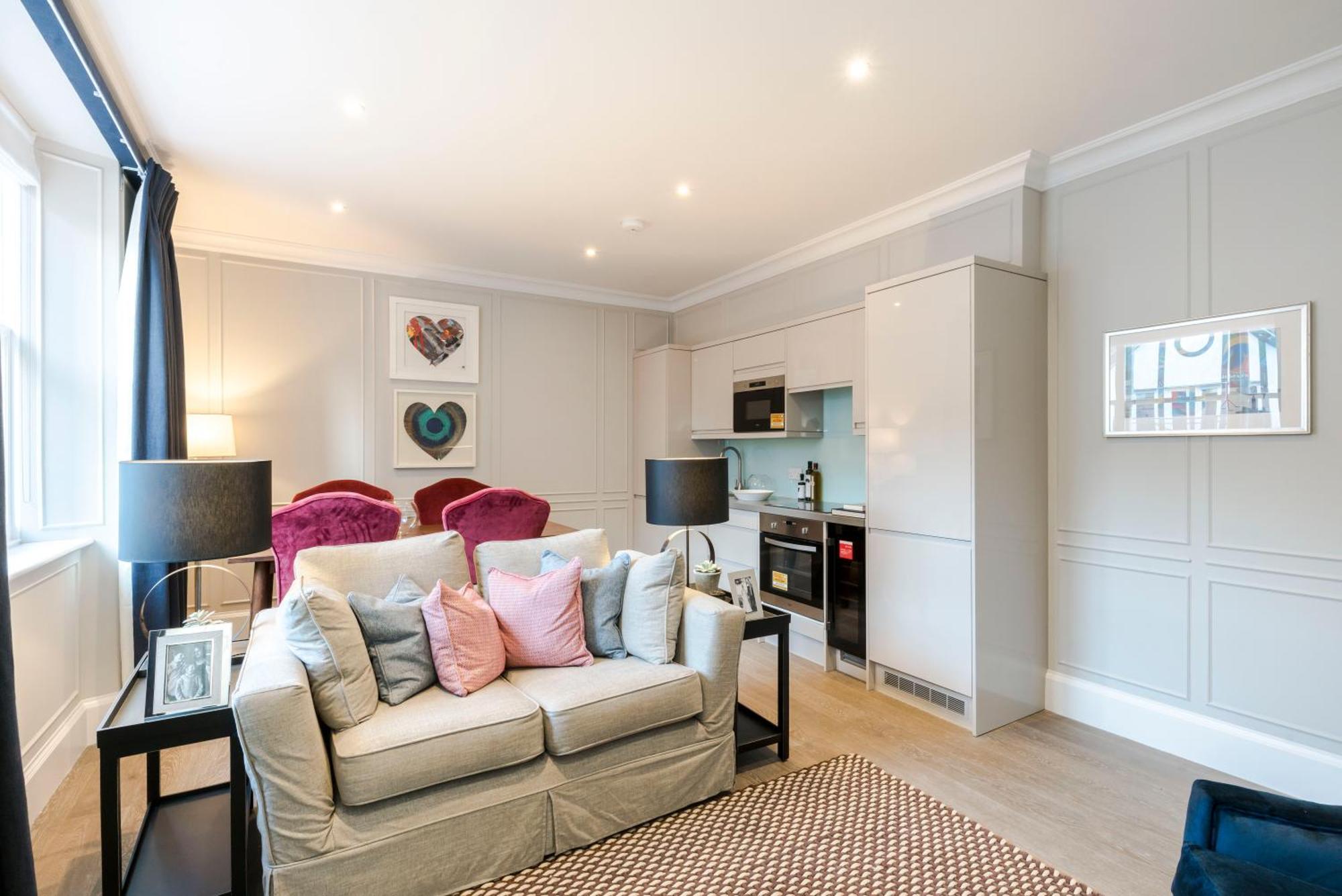 Apartahotel Buckingham & Lloyds Knightsbridge 5*