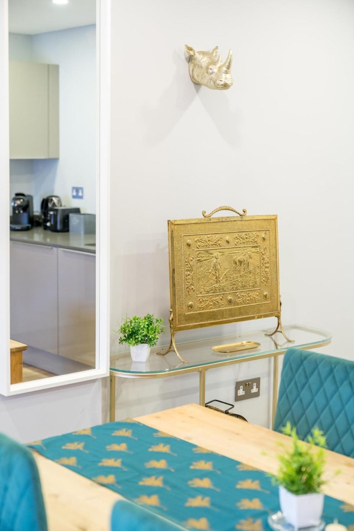 Apartamento Prestige Lux 3bed 2bath Juliet Balcony On River Notting Hill *