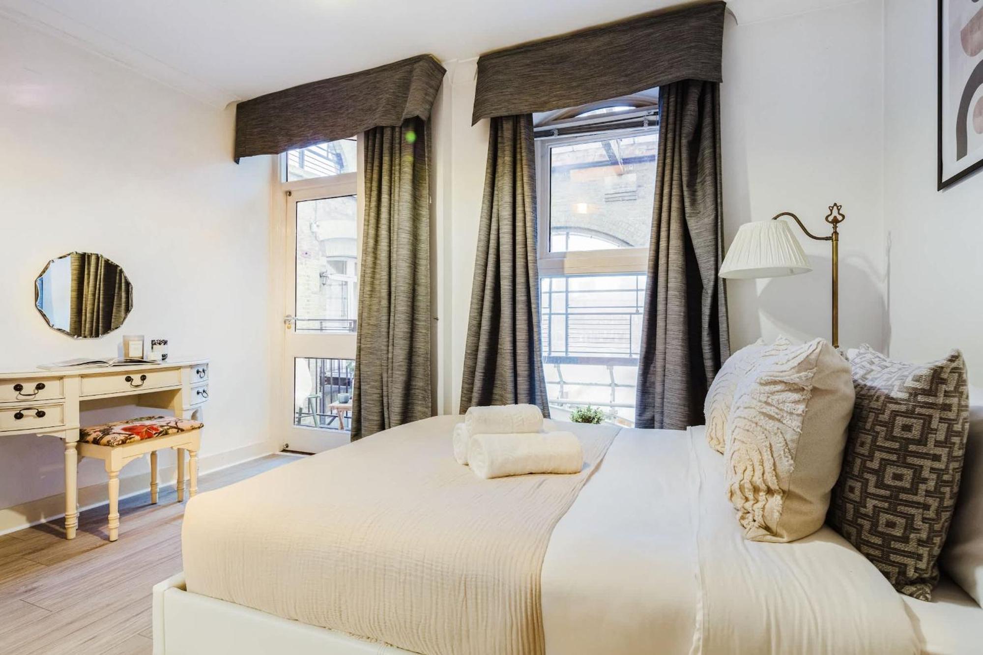 Heart Of The With Balcony - Thames - St Paul's - Cityapartmentstay Apartamento Londres