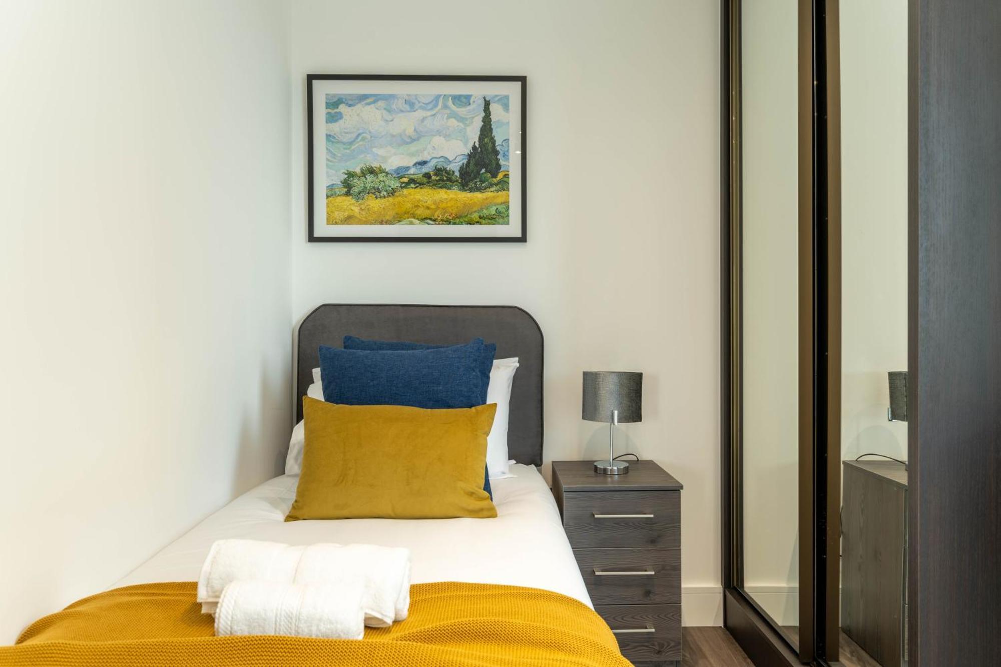 Mitre Picasso By Artsy Appartement