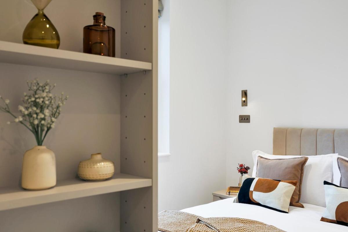 New In Kensington -2 Bedrooms 2 Baths Appartement Londres