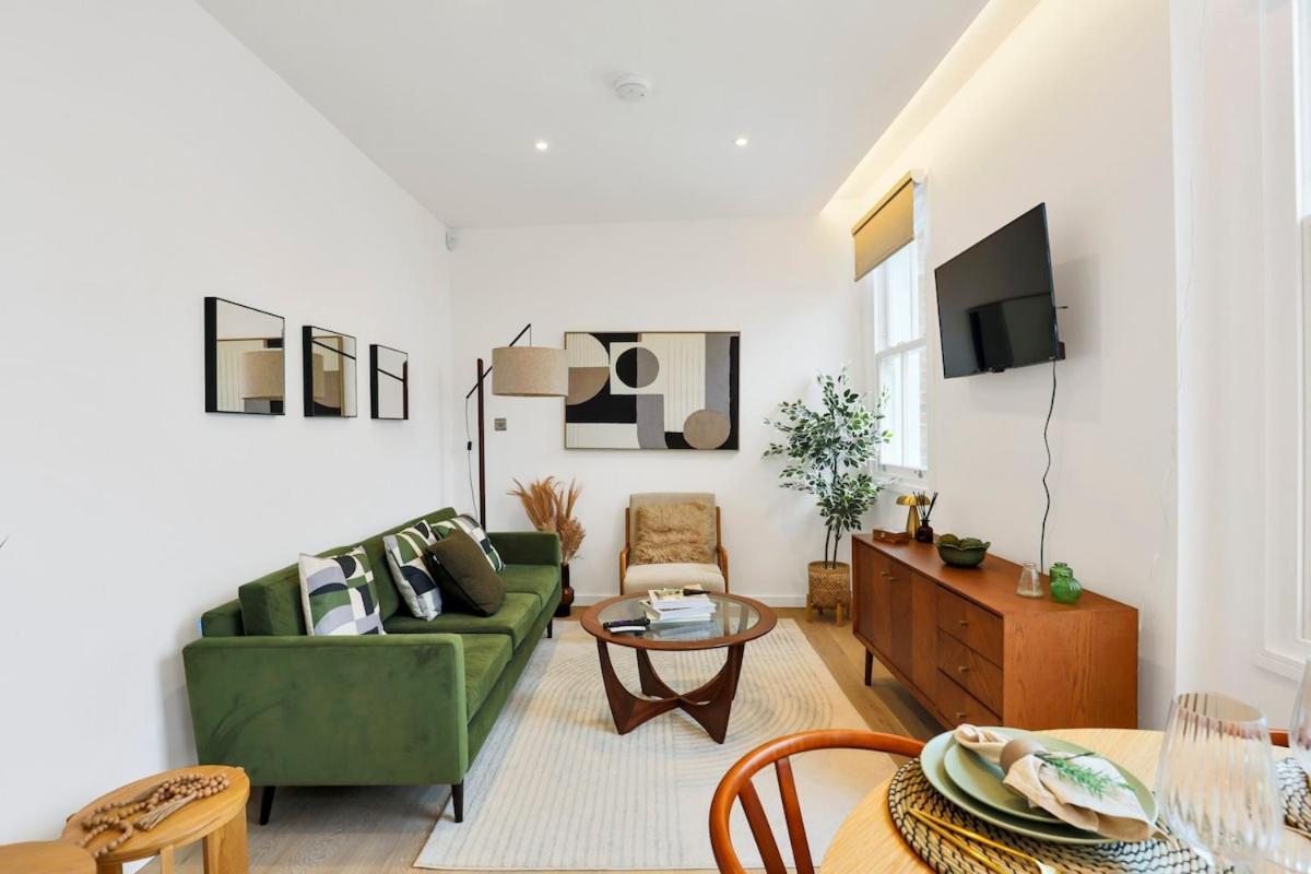 Appartement New In Kensington -2 Bedrooms 2 Baths