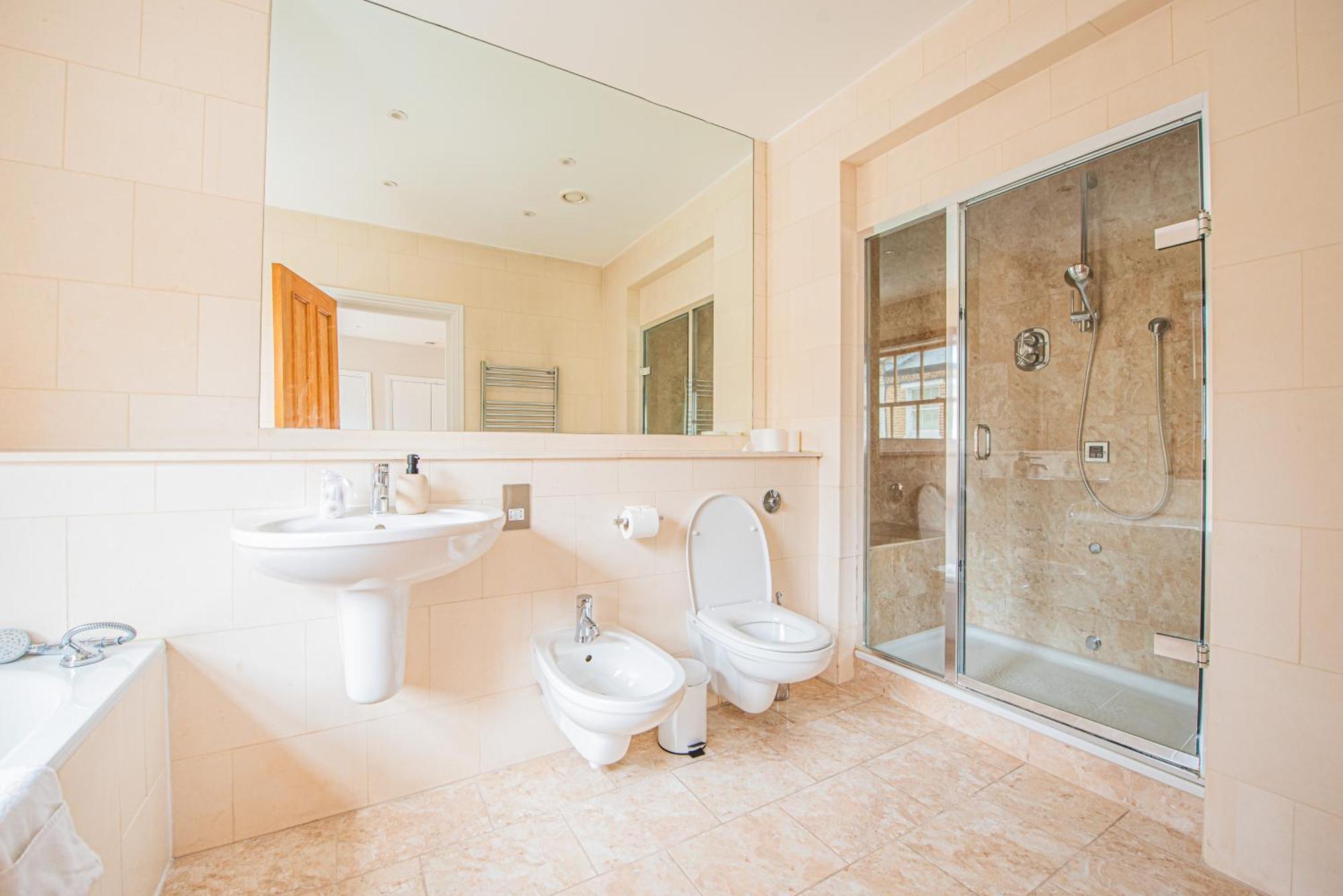 Luxury Mews House With Free Parking Appartement Londres
