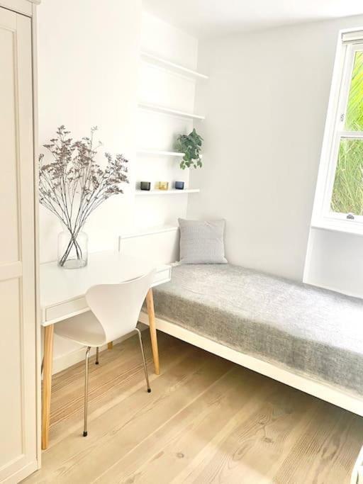 Stunning 4 Bed Flat Near Notting Hill And Hyde Park Londres