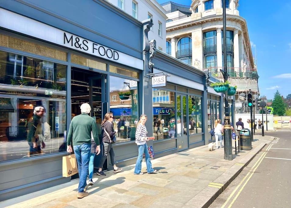 Stunning 4 Bed Flat Near Notting Hill And Hyde Park *