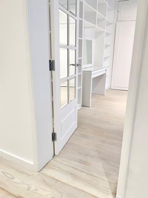 Stunning 4 Bed Flat Near Notting Hill And Hyde Park Londres