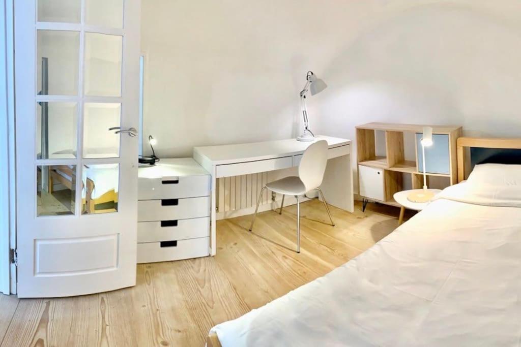 Stunning 4 Bed Flat Near Notting Hill And Hyde Park