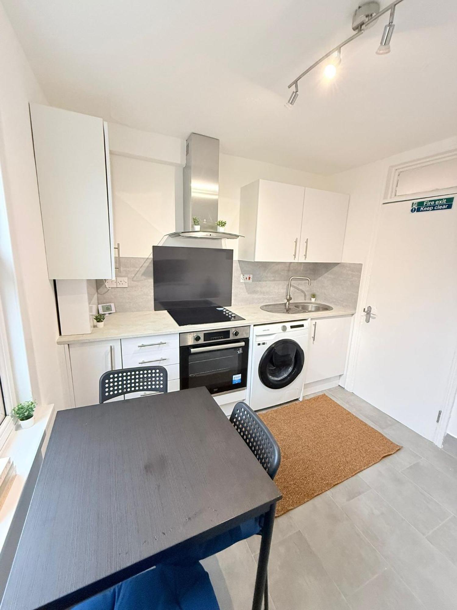 Gasthof Finsbury Park London