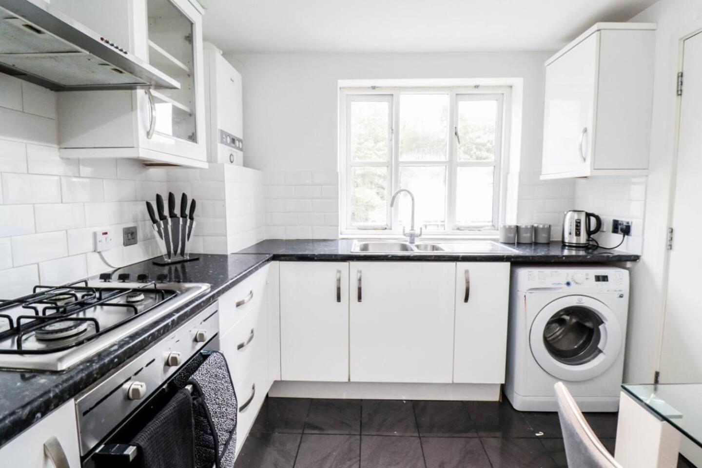 Apartamento Modern 2br Flat In Bentley House *