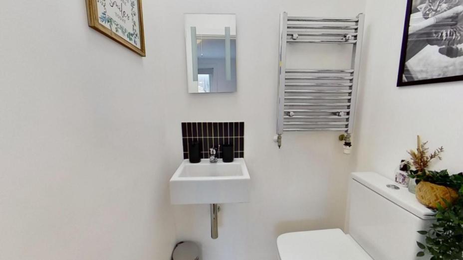 Boutique Flat Sw12, Apartment