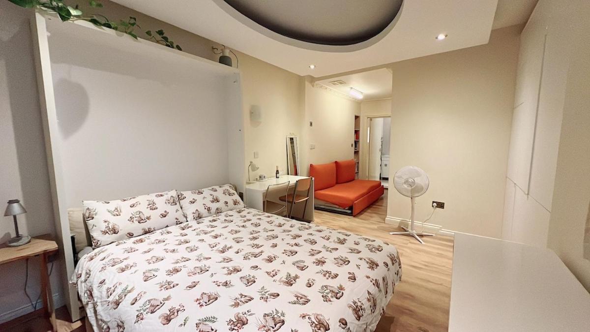 Spacious Soho Londres