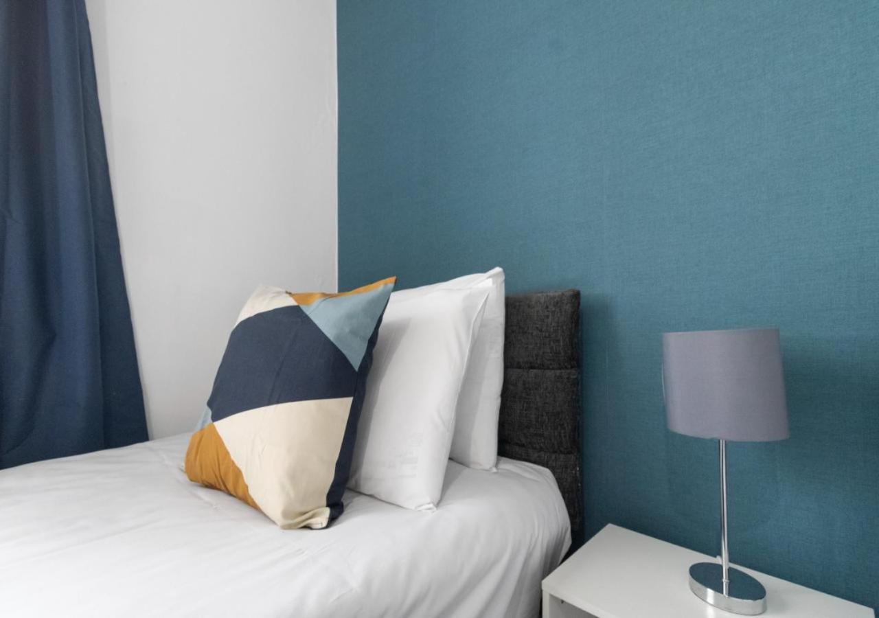 Appartement Comfortable & Convenient Spacious Private In Downshill Way *