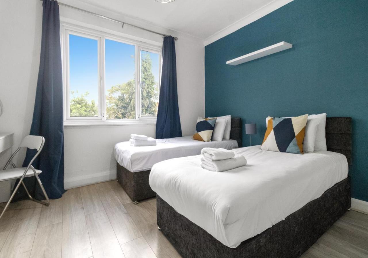 Comfortable & Convenient Spacious Private In Downshill Way * Londres