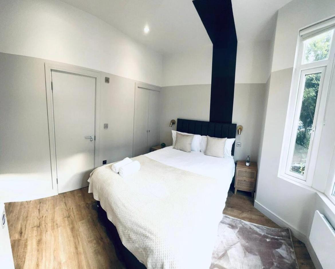 South Charming Ensuite Look Like Designer * Londres