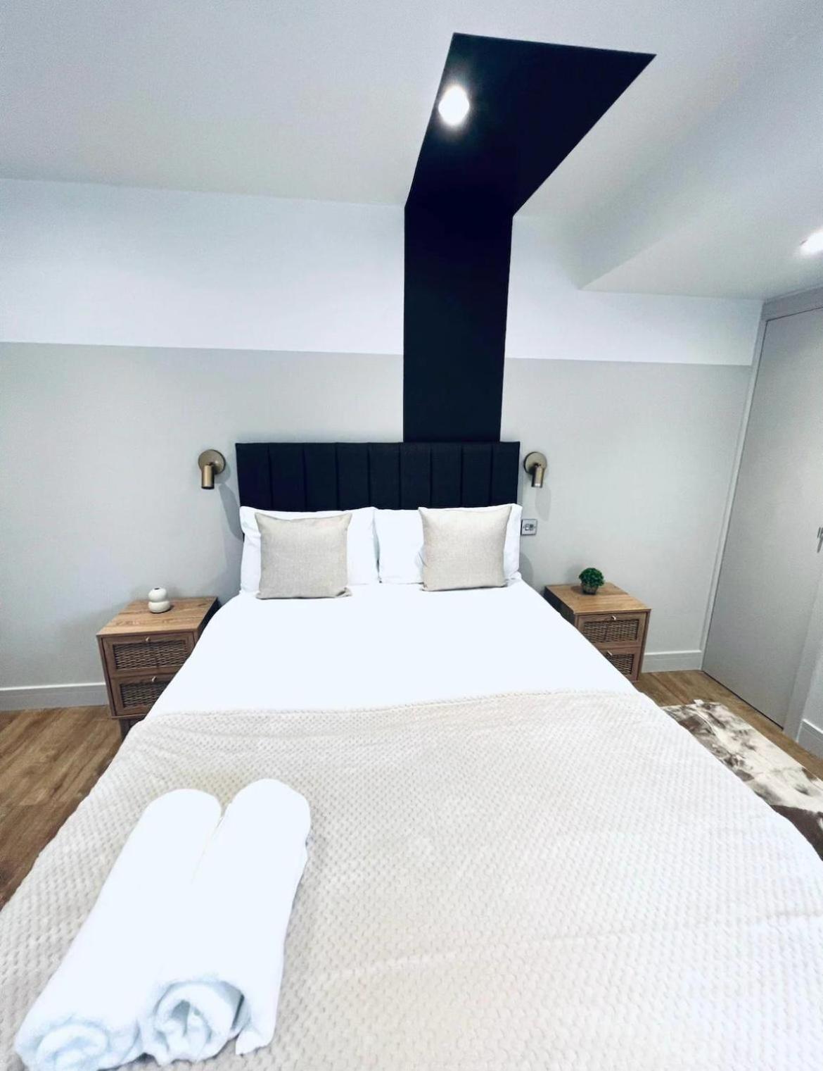 South Charming Ensuite Look Like Designer Londres