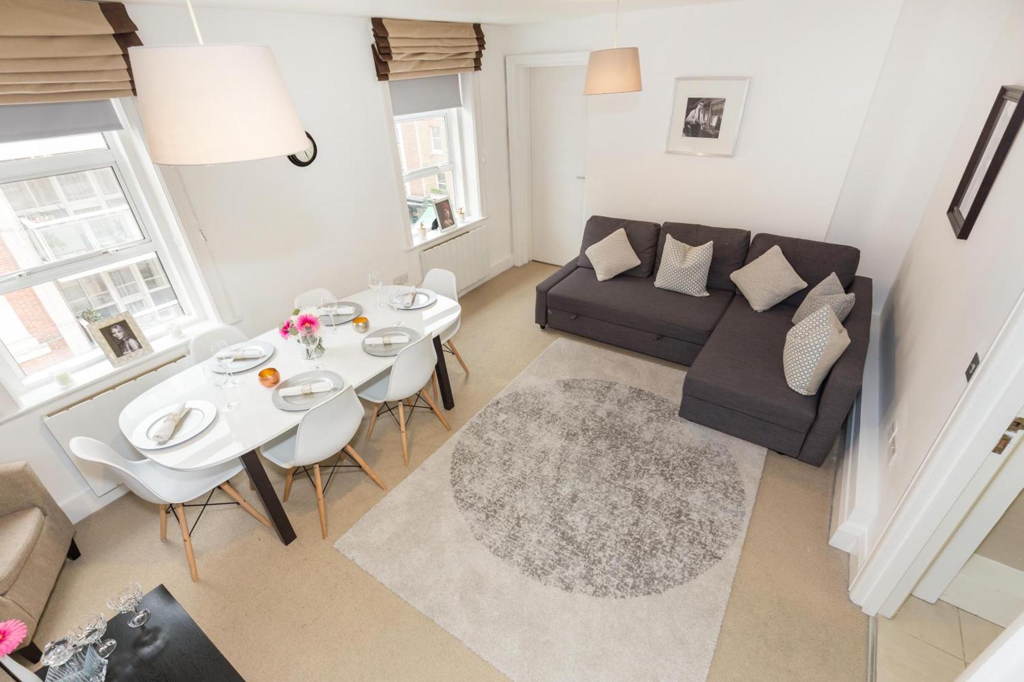 Picton 2br - Prime Location & Comfort