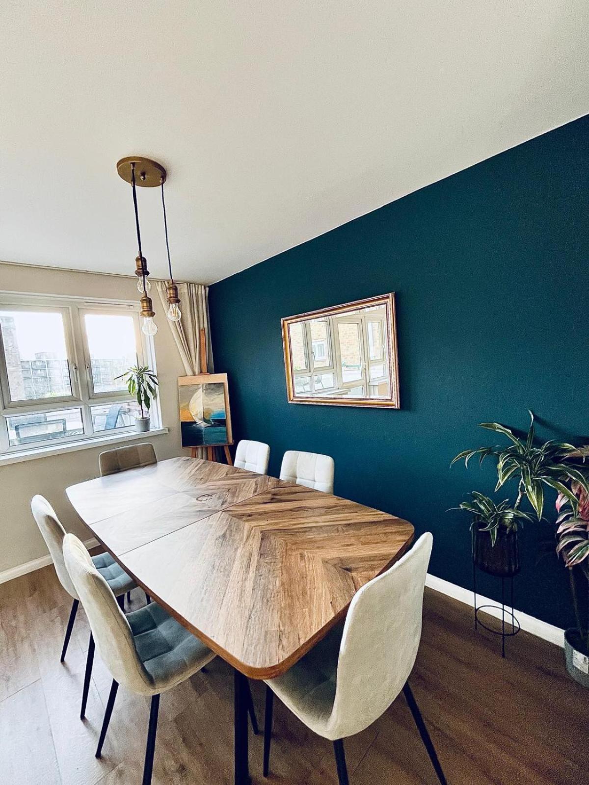 2 Bed Flat With Sunny Terrace * Londres