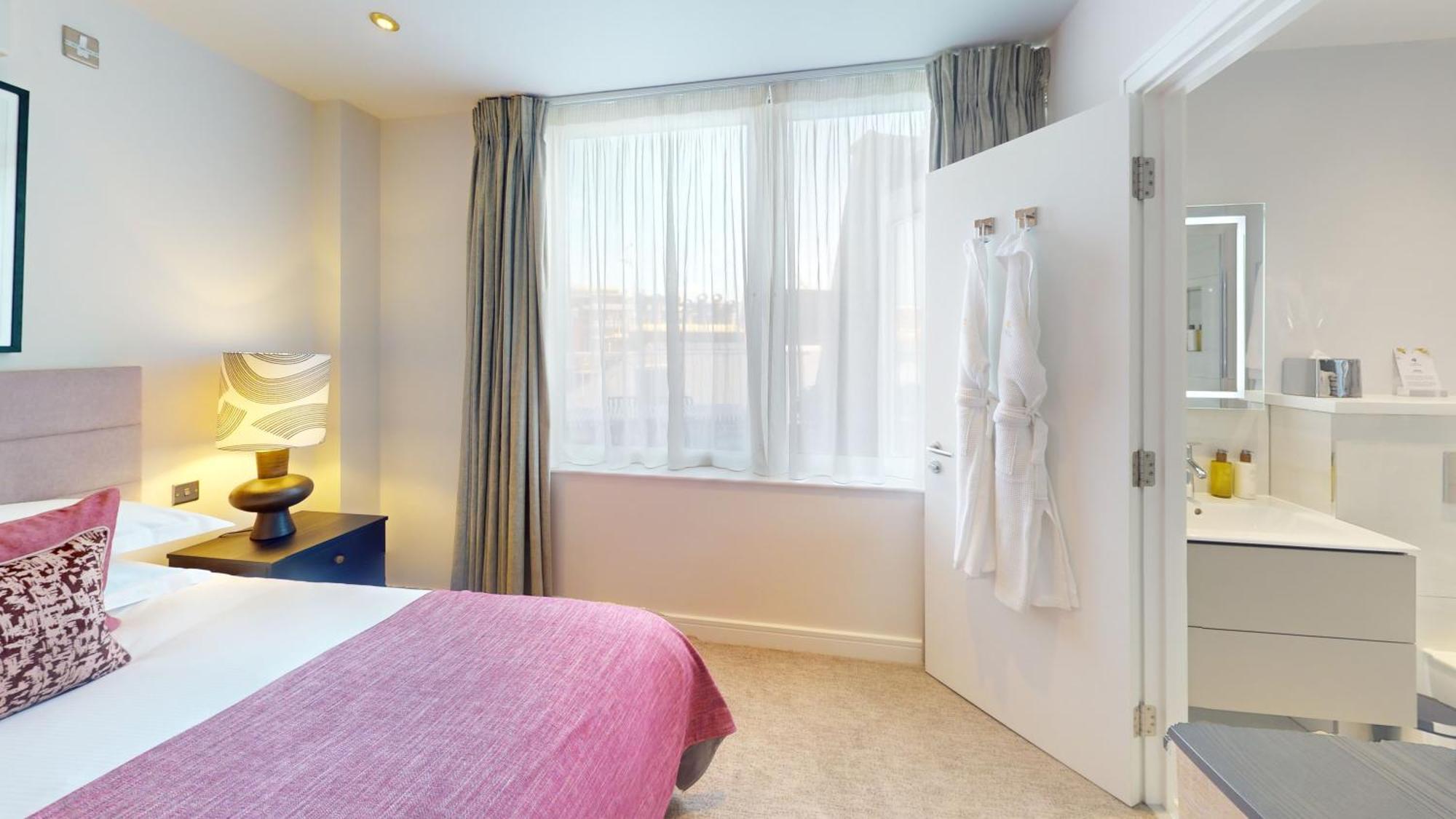 Apartahotel Cheval Harrington Court 4*