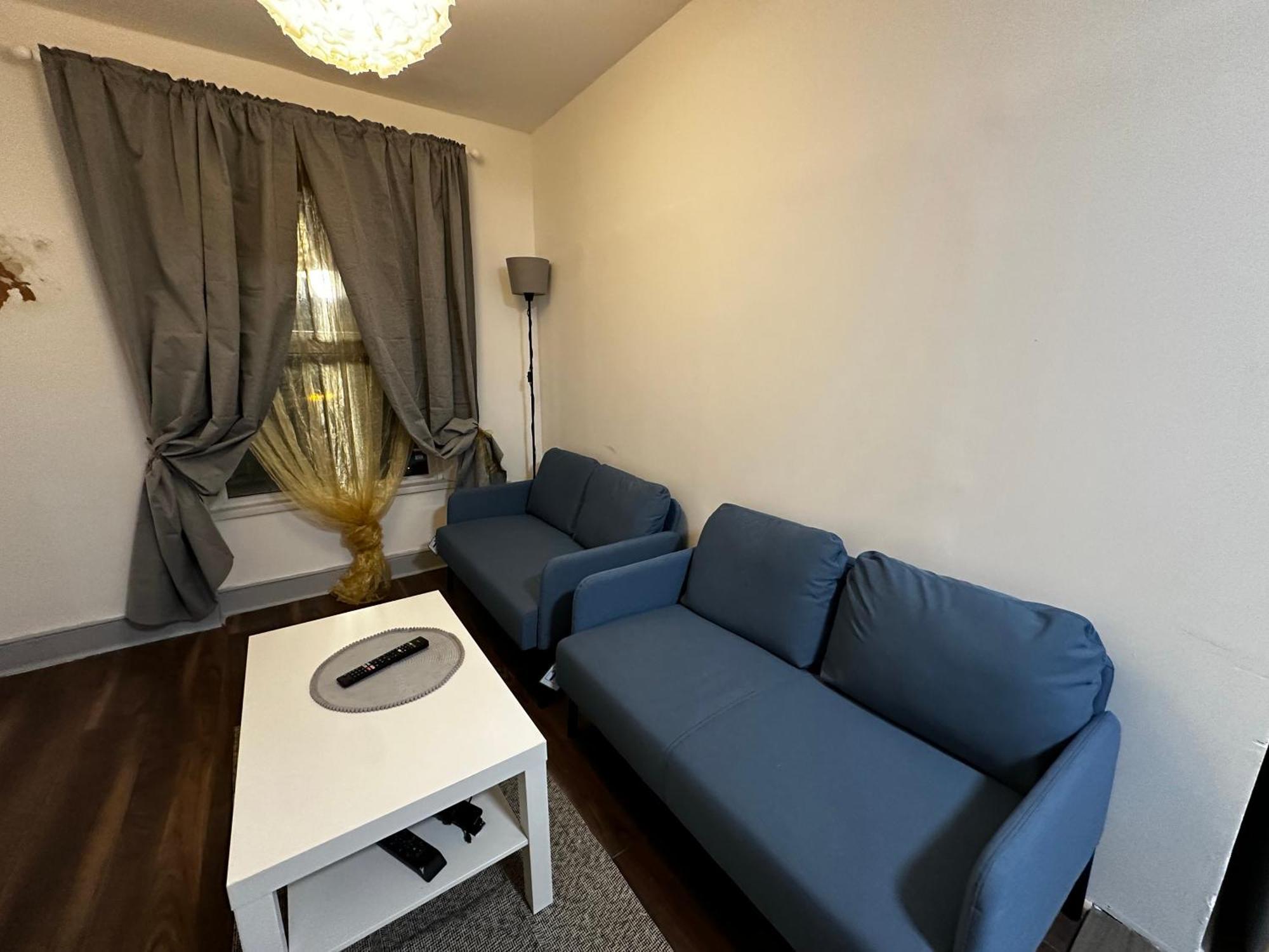 Privatunterkunft Mileend 4 Large Master Bedroom *