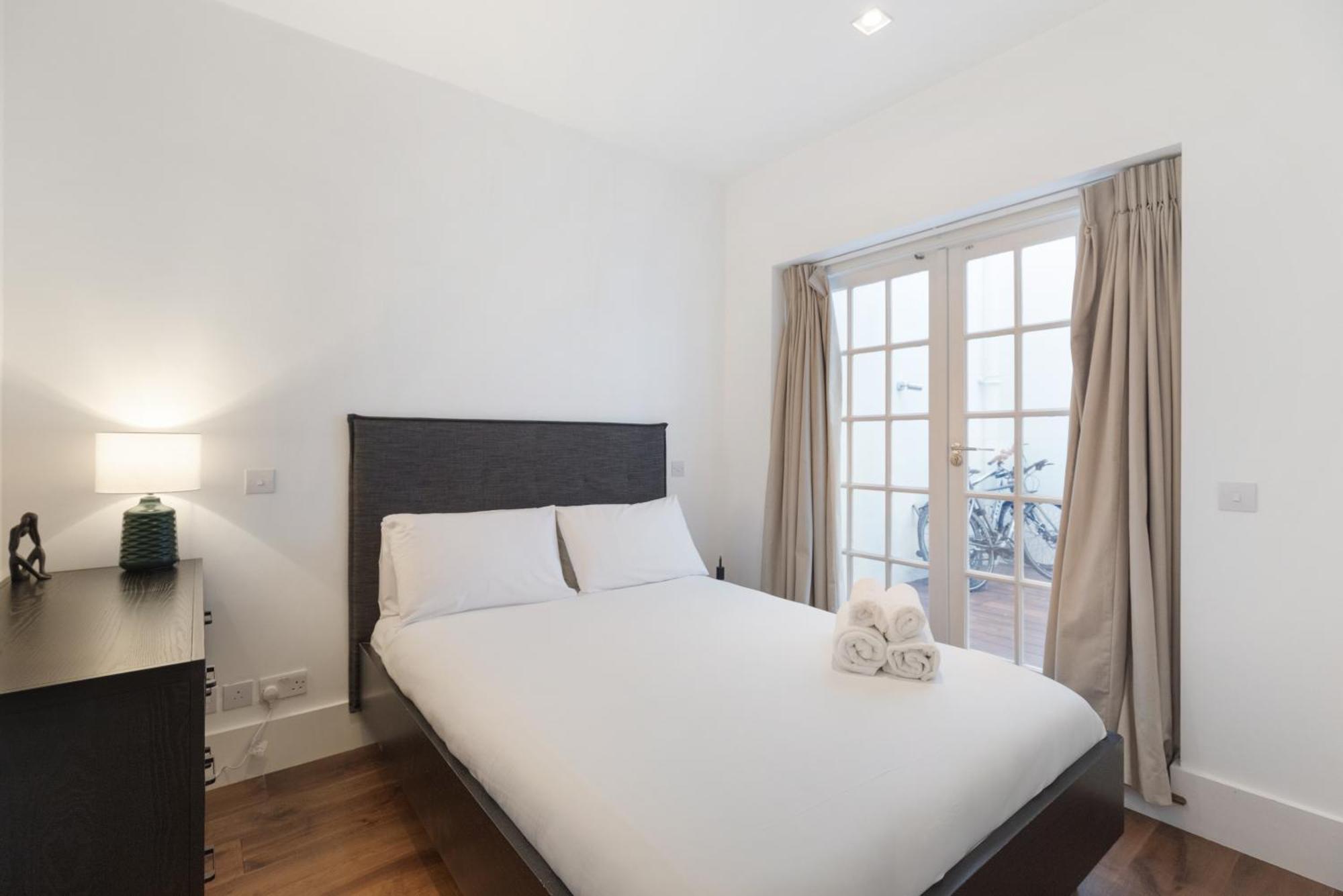 Modern Two Bed Two Bath Flat In Kensington - Knightsbridge Appartement Londres