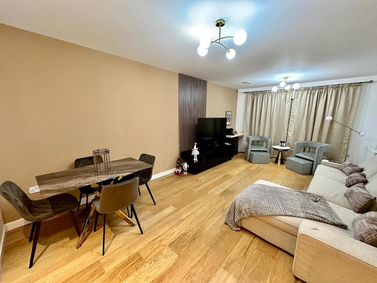 Appartement Royal City Of Park Royal Londres