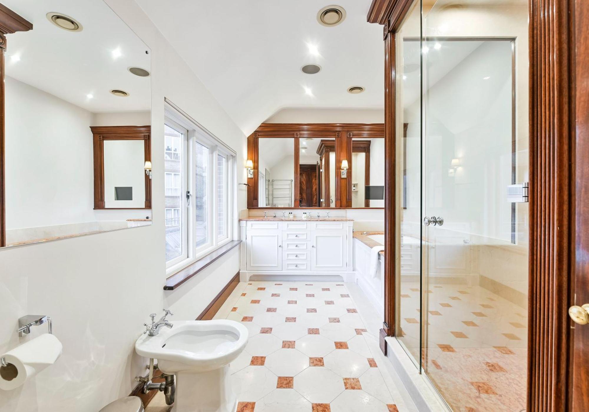 Exclusive Knightsbridge Townhouse With Parking Hébergement de vacances