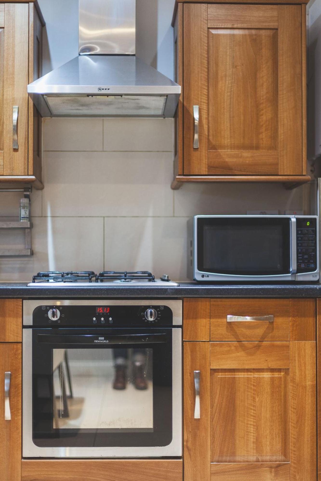 Relax And Unwind, King Beds Near Camden Town Appartement *