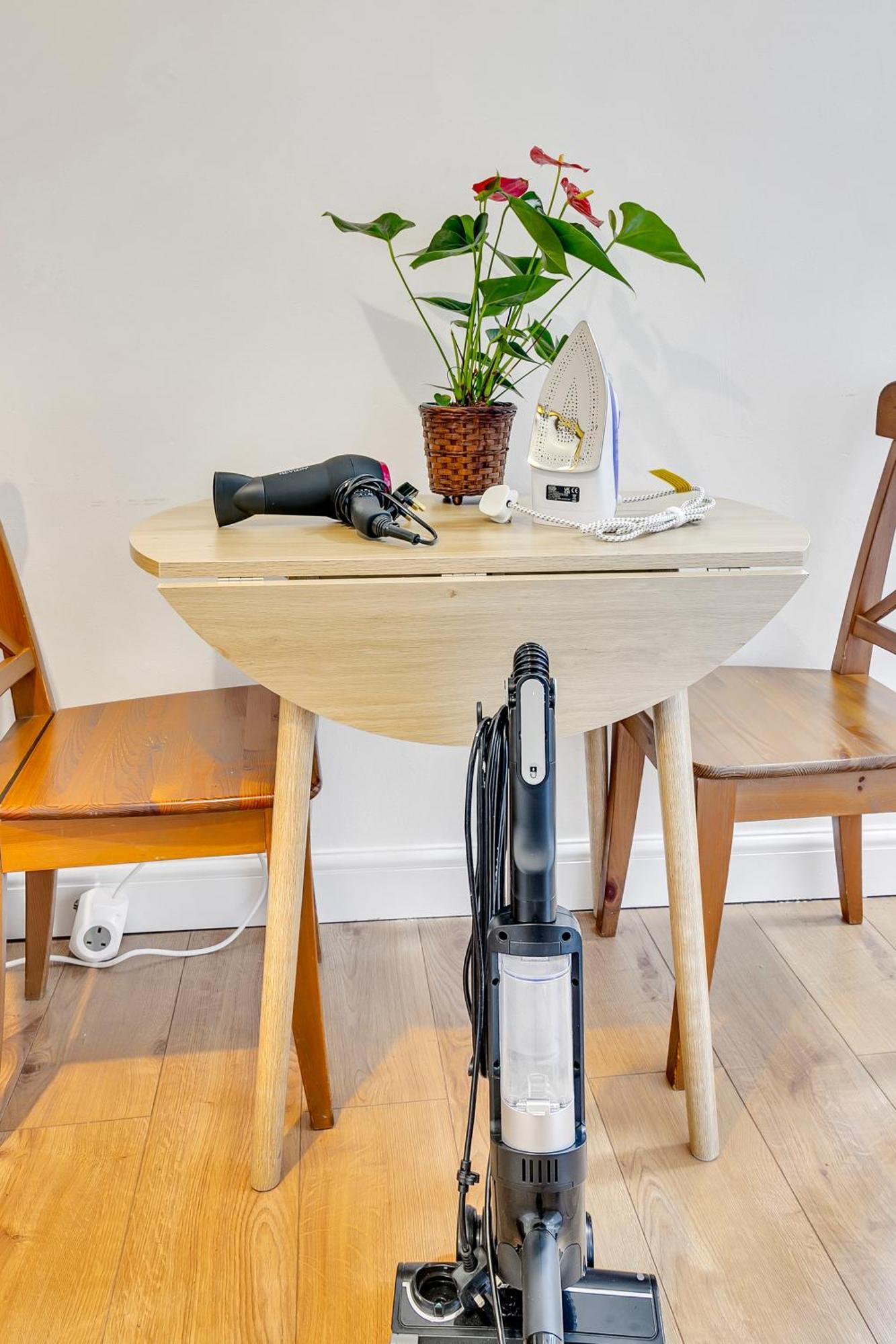 Appartement Serviced Great For Contractors 2 Mins From Train Station And Near Tottenham Stadium *