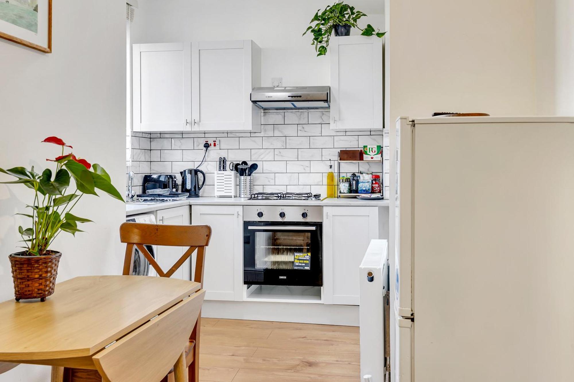 Serviced Great For Contractors 2 Mins From Train Station And Near Tottenham Stadium Appartement