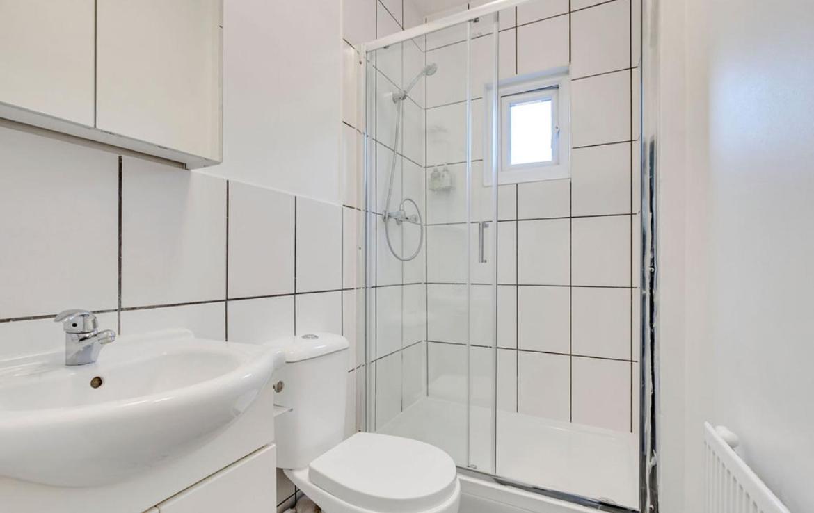 Serviced Great For Contractors 2 Mins From Train Station And Near Tottenham Stadium Appartement Londres