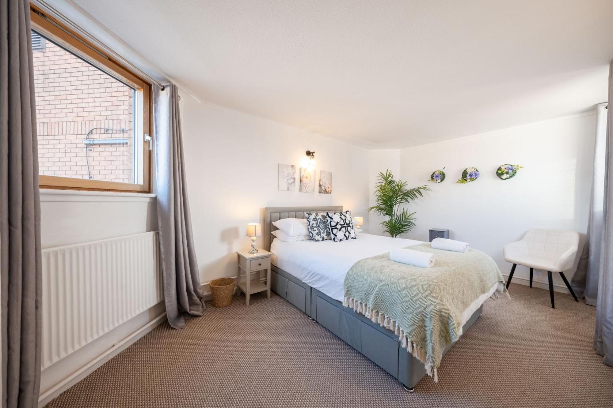 3 Bed Luxury In Chelsea, 2 King Size Bed, 1 Double Bed, Ideal For Families * Londres