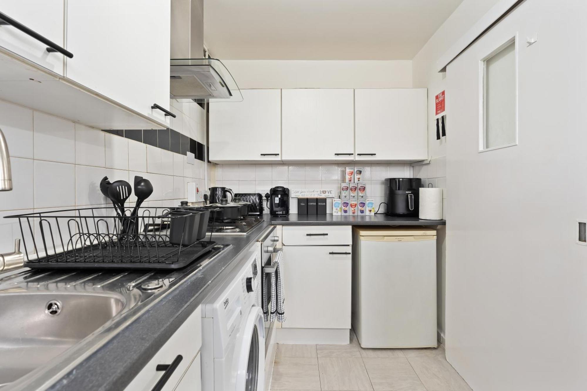 Modern 1-bedroom Stockwell 15 Mins To - Perfect Base For Exploring * Londres