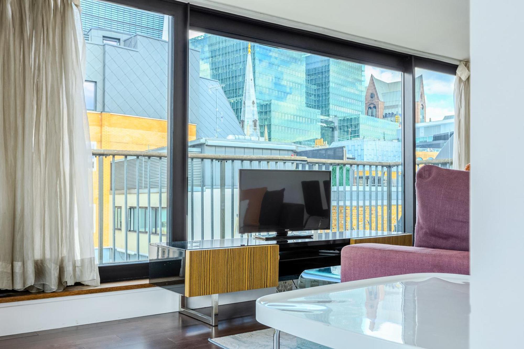 Stunning Serviced Apartments, Steps From Monument Station Appartement Londen