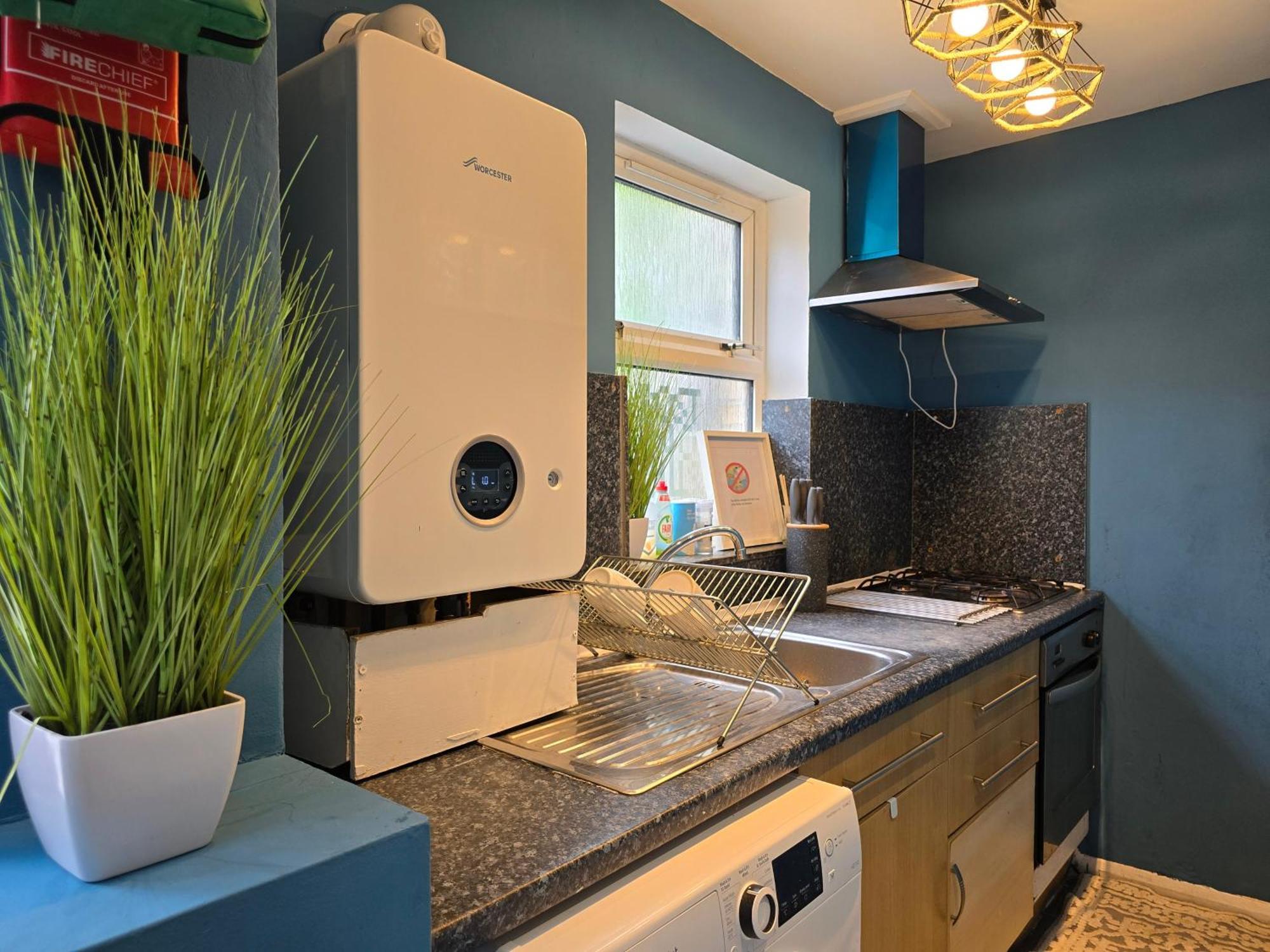 Cozy 4 Bedroom House In The Heart Of Brixton Hébergement de vacances Londres
