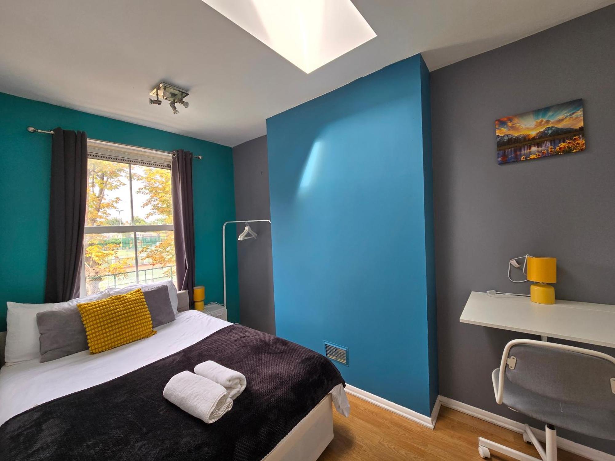 Cozy 4 Bedroom House In The Heart Of Brixton * Londres