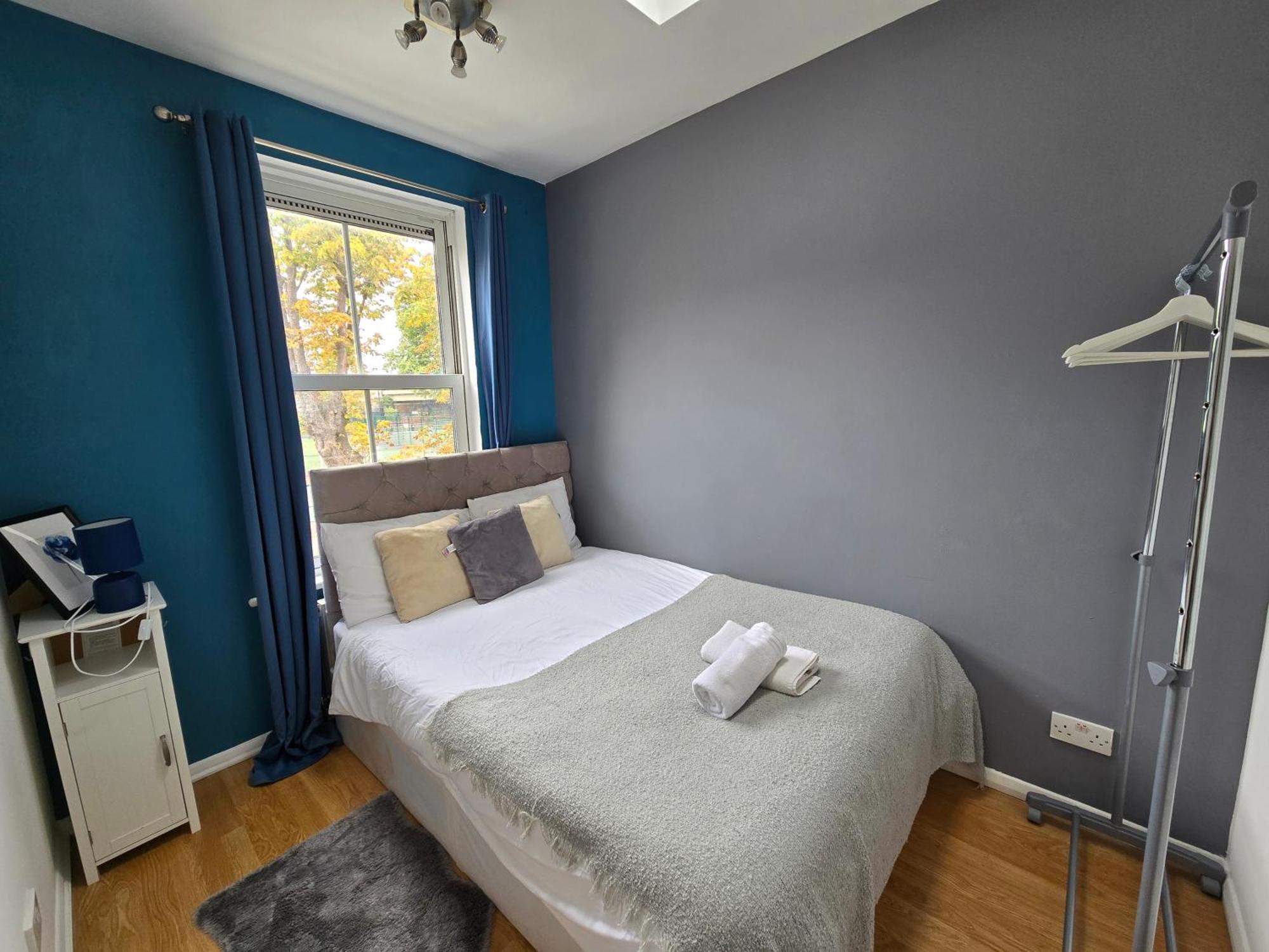 Cozy 4 Bedroom House In The Heart Of Brixton * Londres