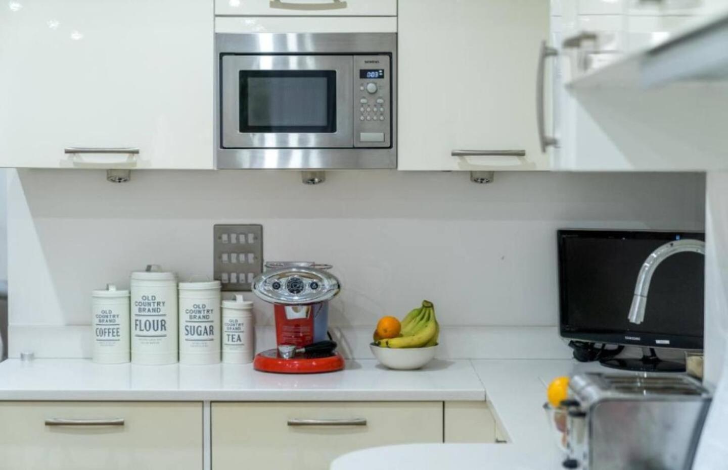 Apartment Niru Experience Luxury Boutique Garden 2bd 2ba London