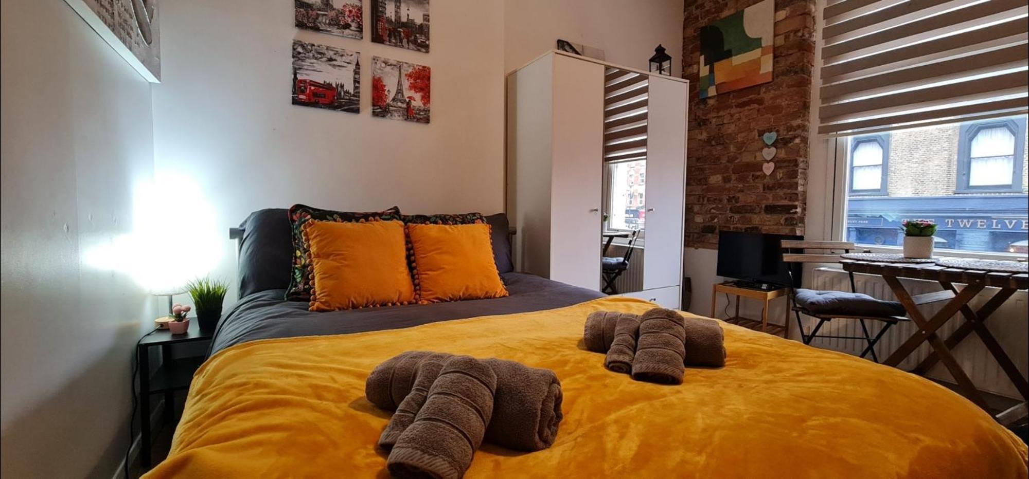 Stylish - Private Bathroom, 15mins To London! Apartamento