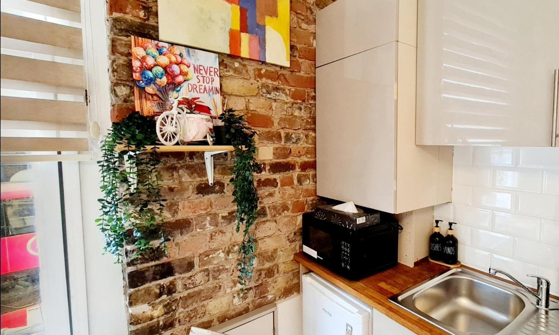 Stylish - Private Bathroom, 15mins To London! Apartamento *