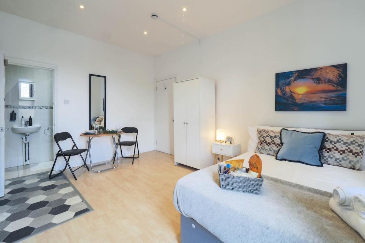 Apartamento S4 Cozy Full Modern In Kilburn With Kitchen Londres