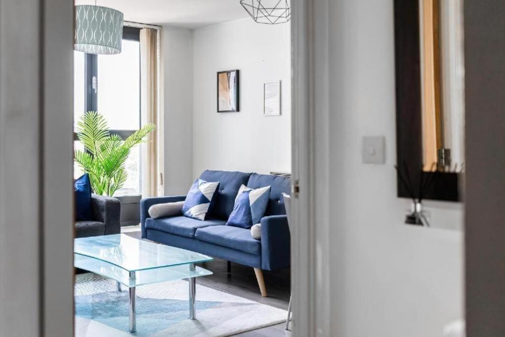 Apartamento Lavish - Secure With Parking *