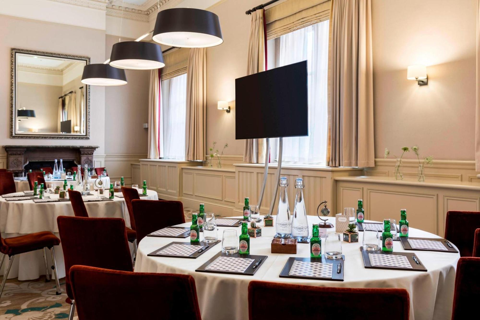 Hotel St Pancras London, Autograph Collection