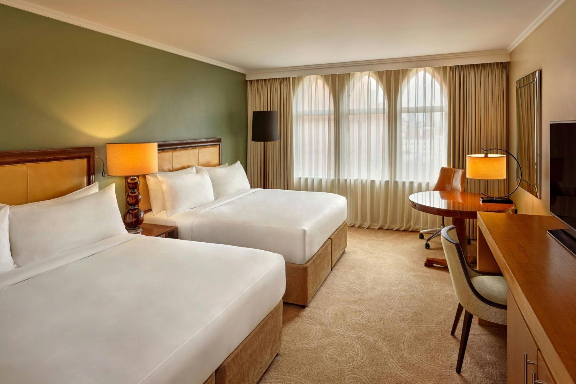 St Pancras London, Autograph Collection 5*