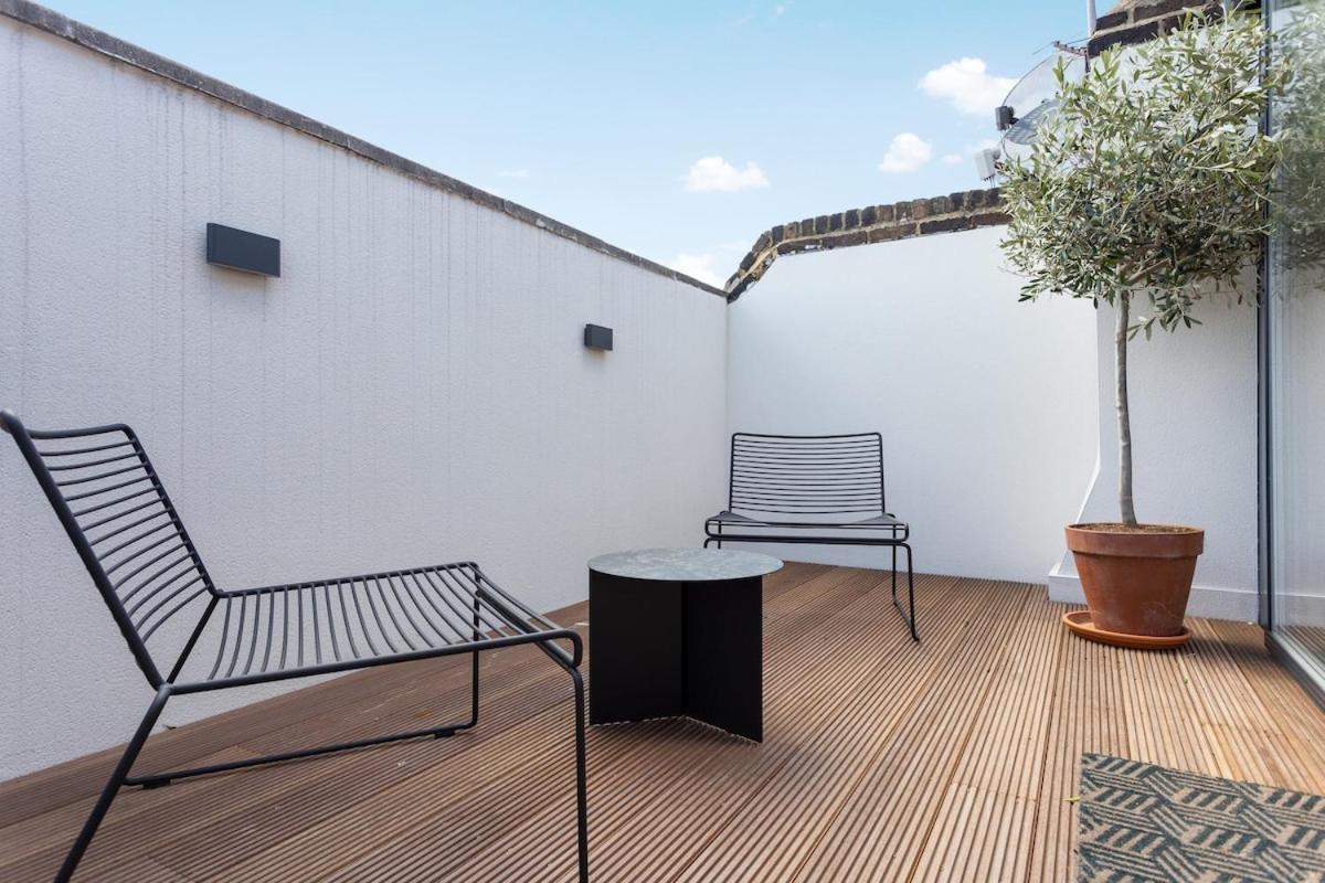 De Beauvoir Penthouse - Private 1 Bed