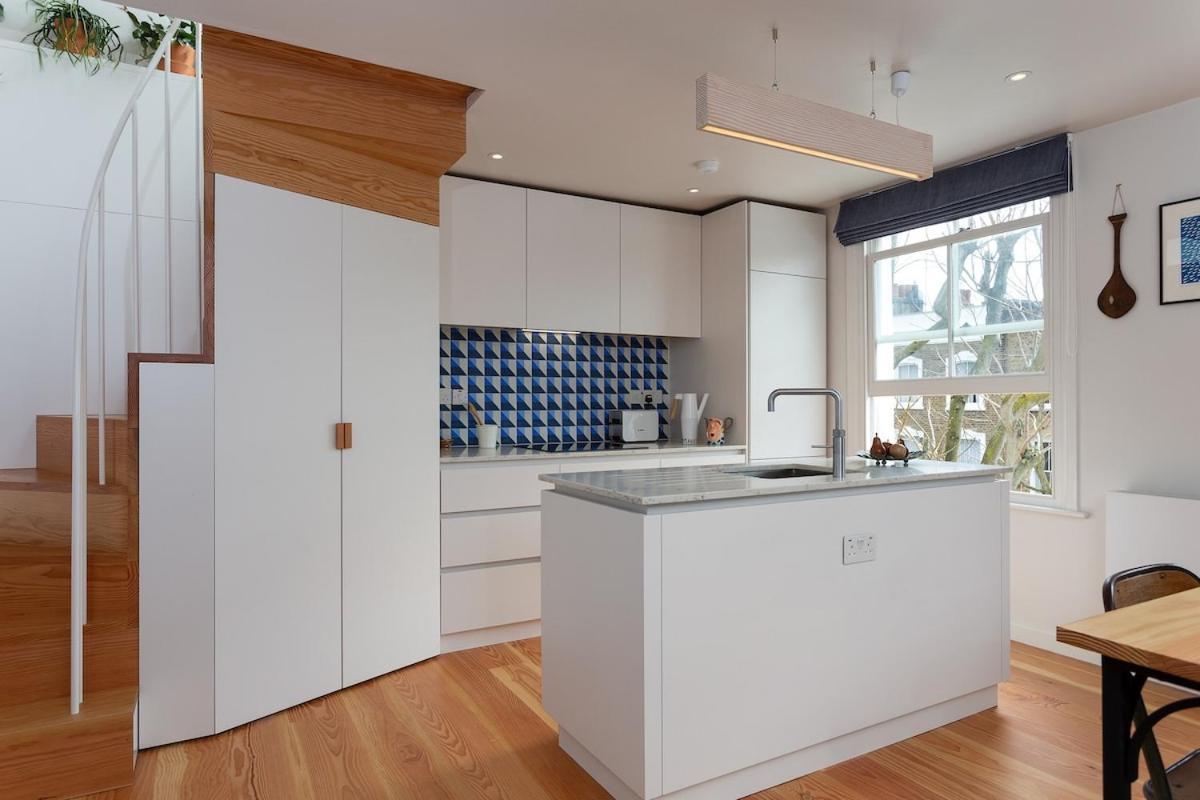 De Beauvoir Penthouse - Private 1 Bed
